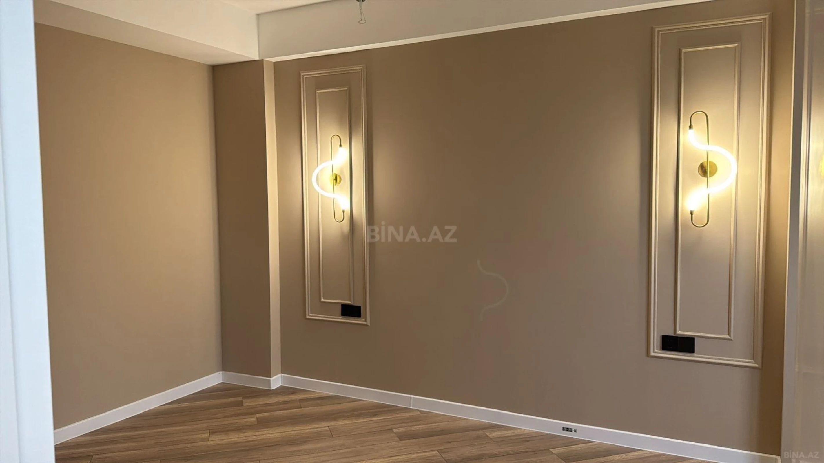 Satılır 3 otaqlı mənzil 73 m²