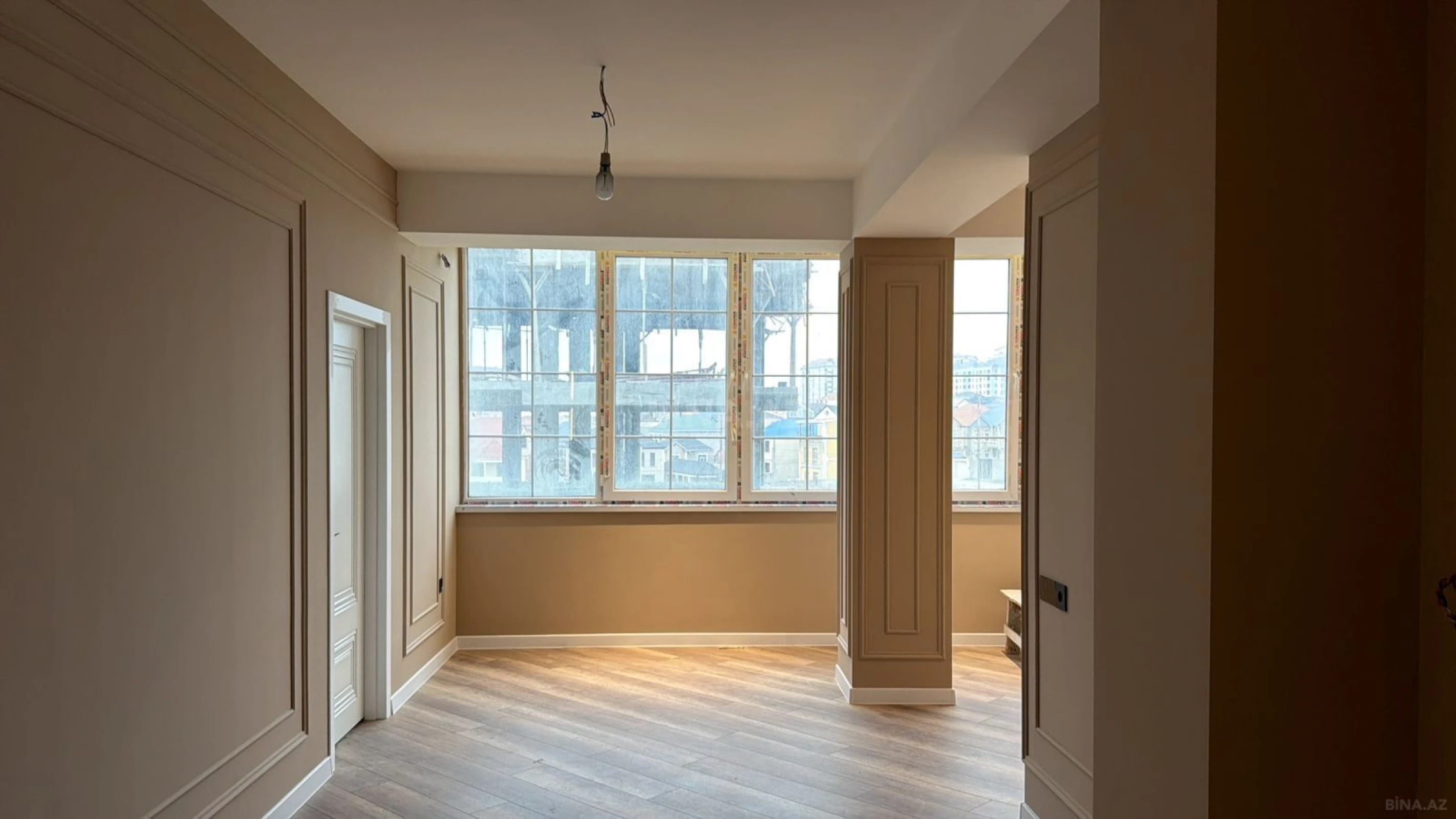 Satılır 3 otaqlı mənzil 73 m²