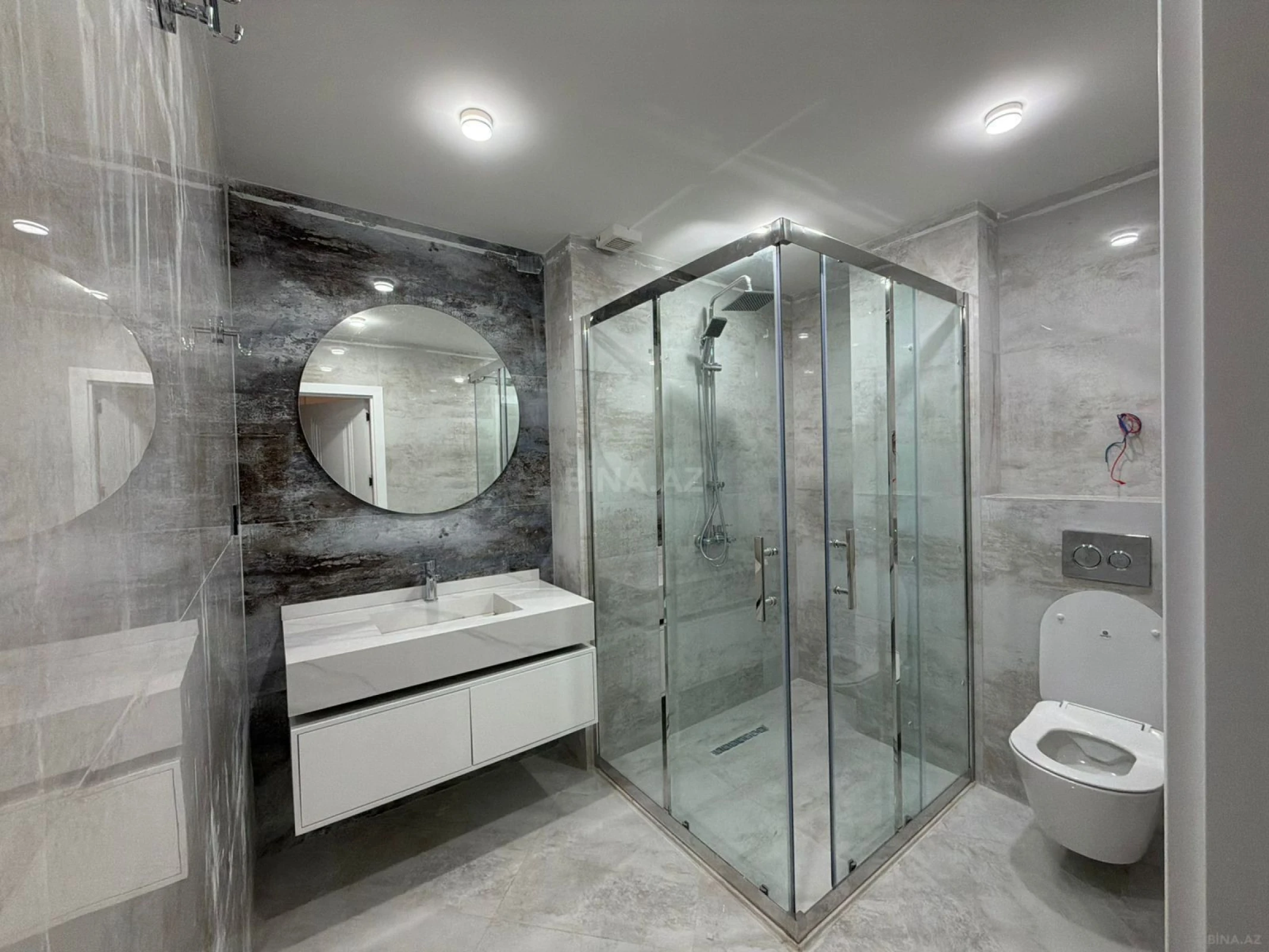 Satılır 3 otaqlı mənzil 73 m²