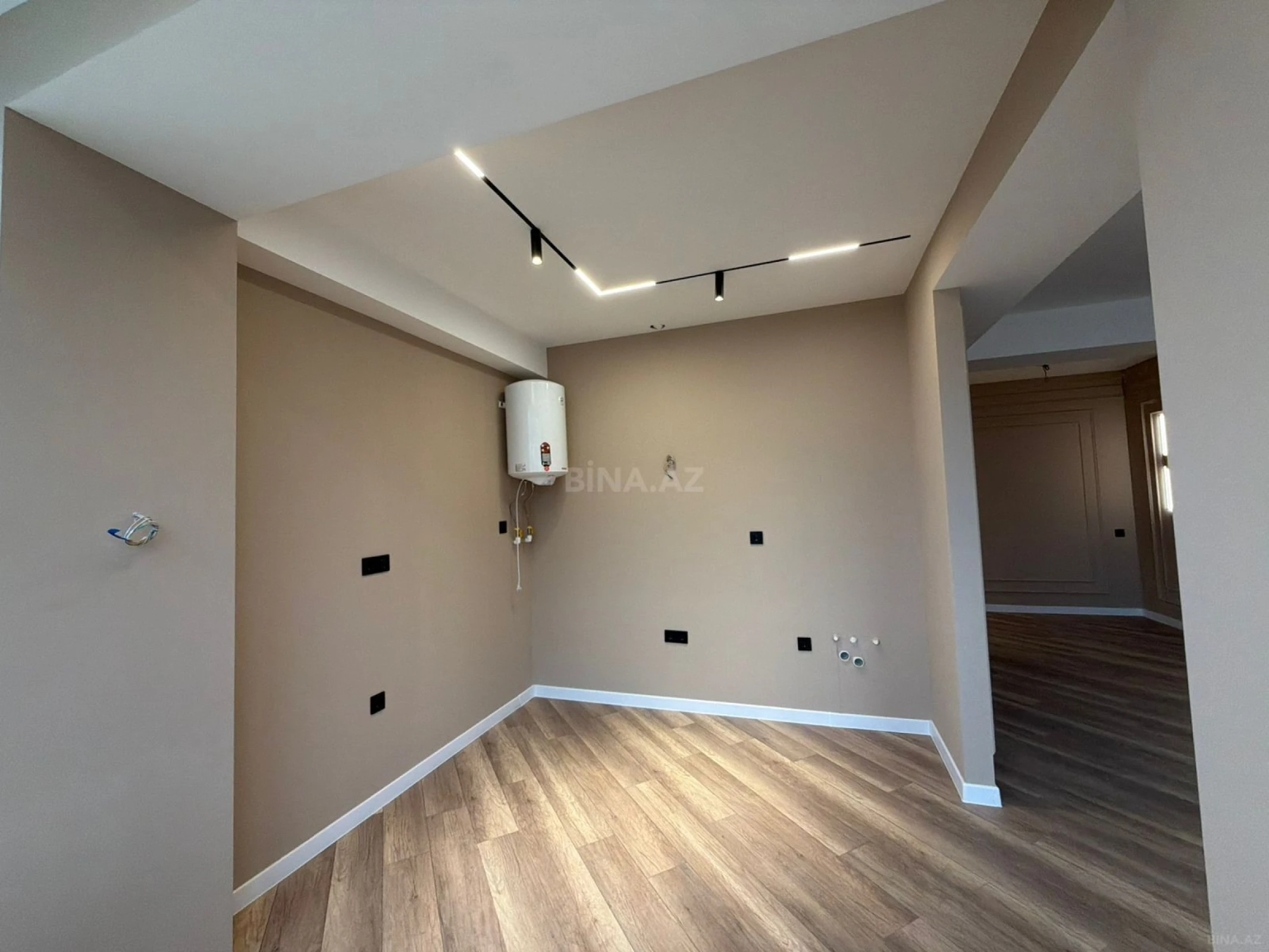 Satılır 3 otaqlı mənzil 73 m²