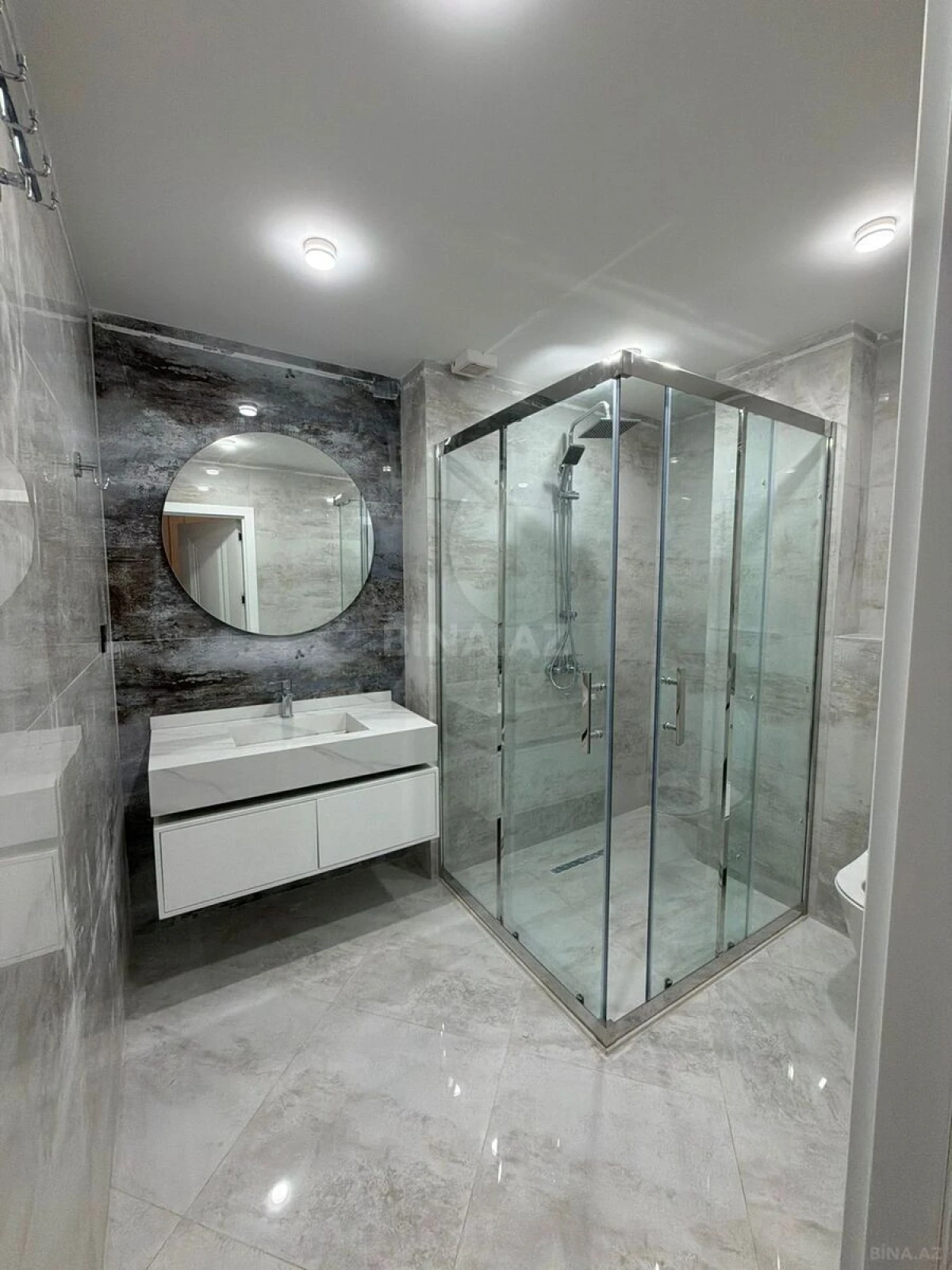 Satılır 3 otaqlı mənzil 73 m²