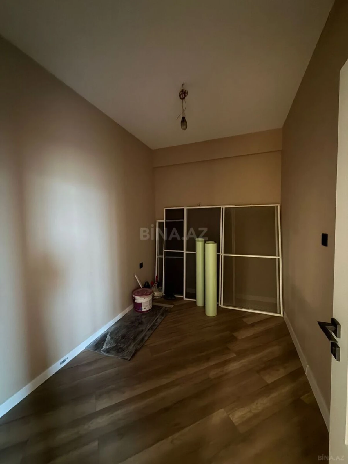 Satılır 3 otaqlı mənzil 73 m²