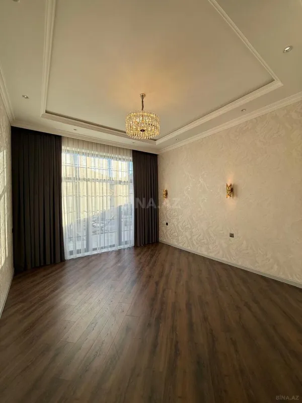 Satılır 4 otaqlı həyət evi 208 m²