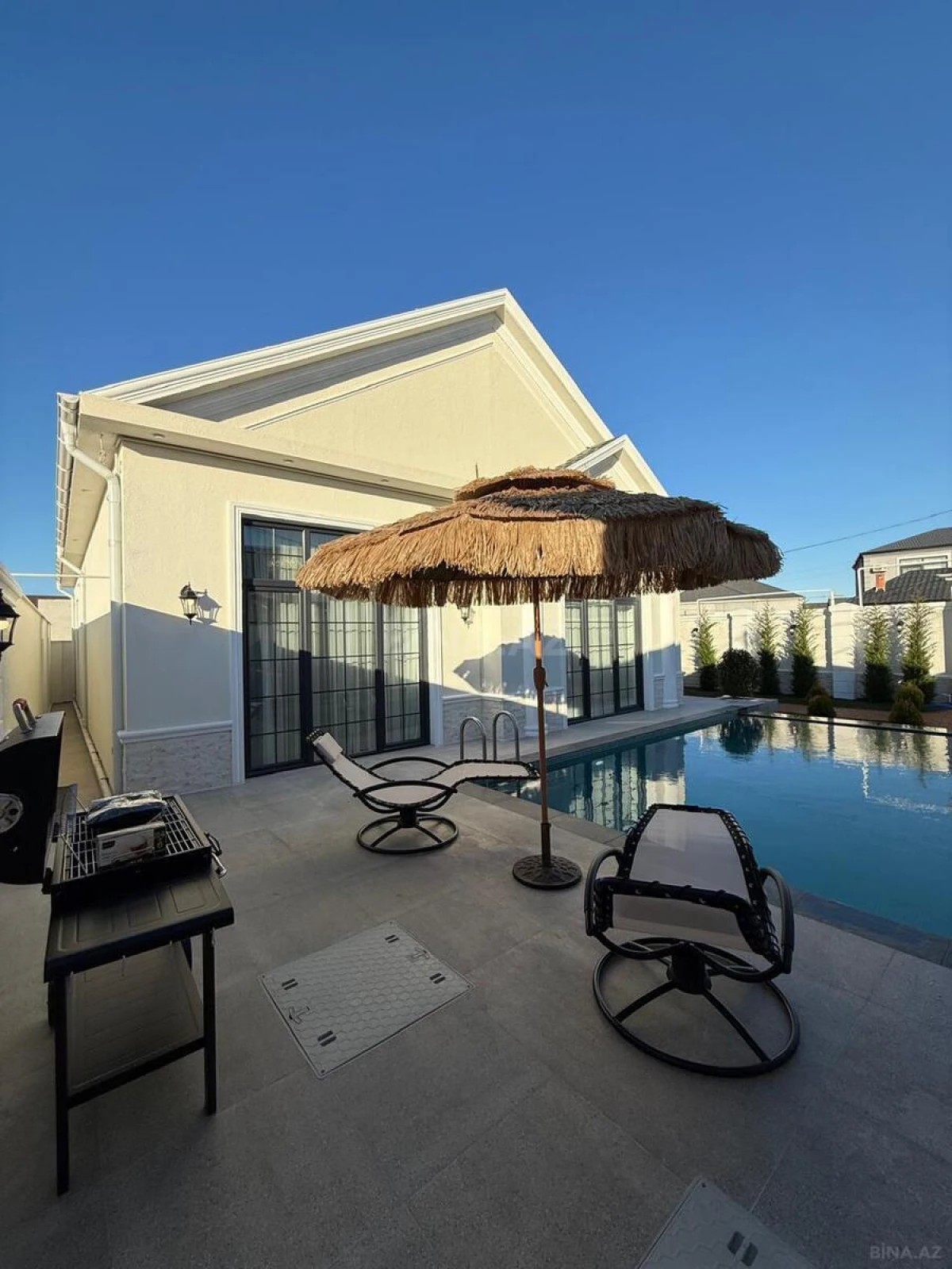 Satılır 4 otaqlı həyət evi 208 m²