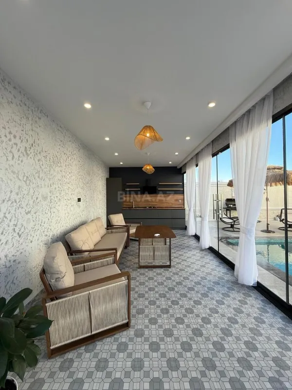 Satılır 4 otaqlı həyət evi 208 m²