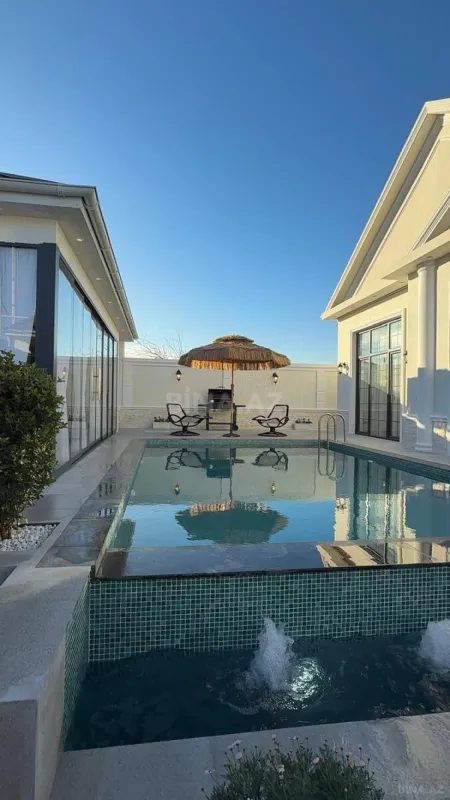 Satılır 4 otaqlı həyət evi 208 m²