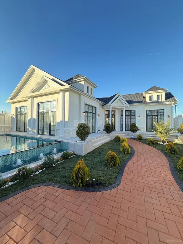 Satılır 4 otaqlı həyət evi 208 m²