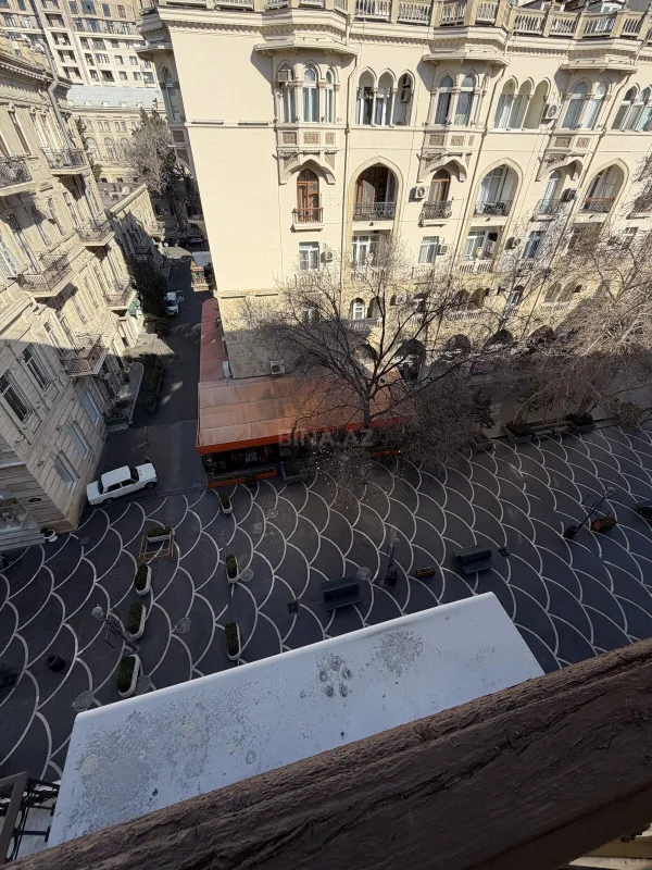 Satılır 2 otaqlı mənzil 45 m²