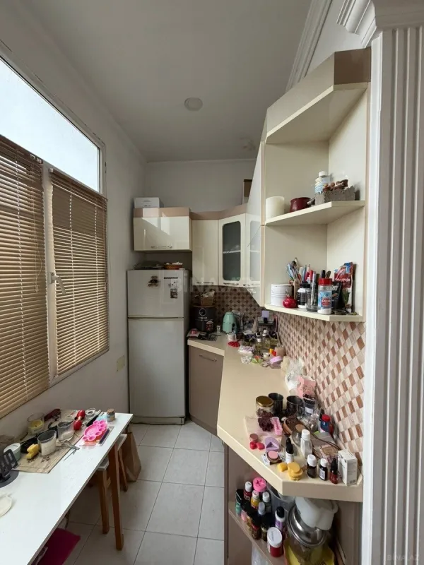 Satılır 2 otaqlı mənzil 45 m²