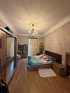 Satılır 2 otaqlı mənzil 45 m²