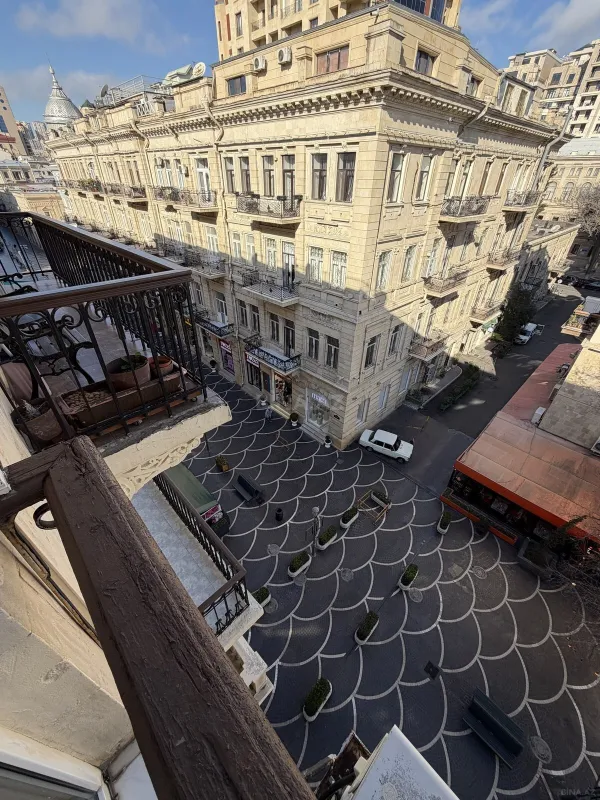 Satılır 2 otaqlı mənzil 45 m²