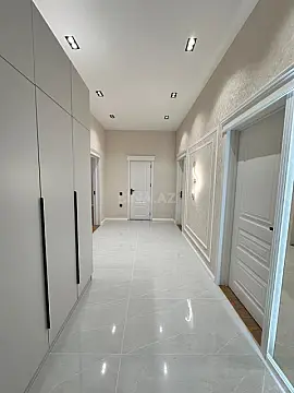Satılır 4 otaqlı həyət evi 142 m²