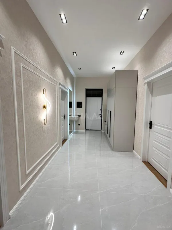 Satılır 4 otaqlı həyət evi 142 m²