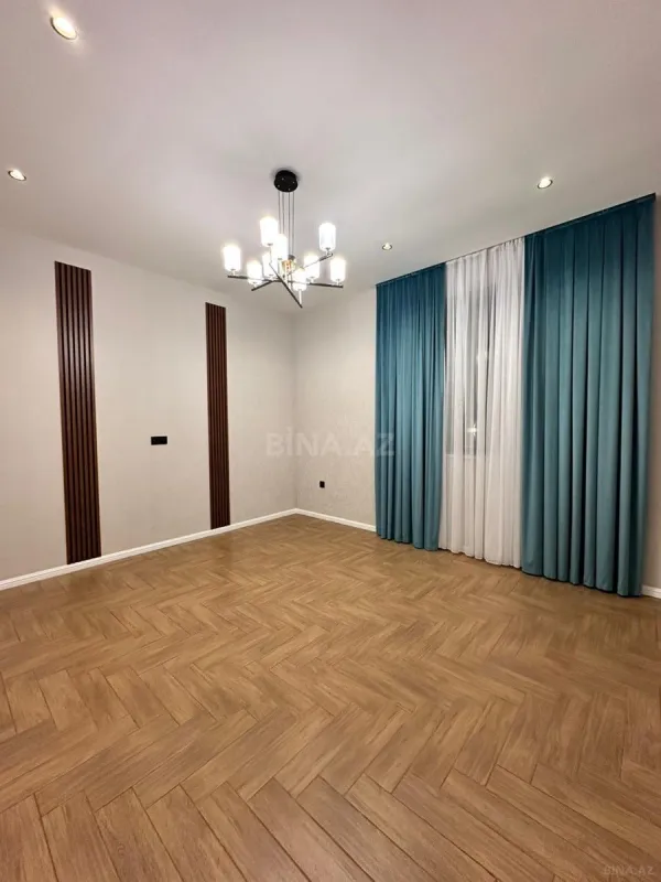 Satılır 4 otaqlı həyət evi 142 m²