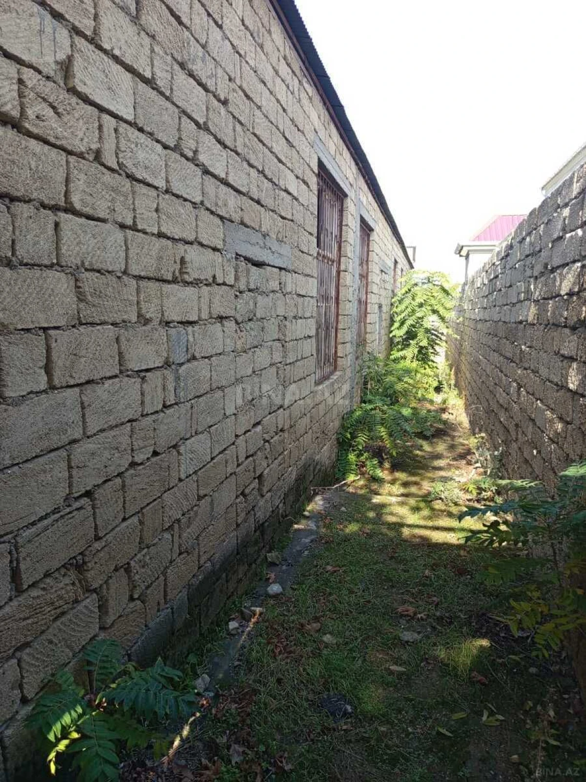 Satılır obyekt 310 m²