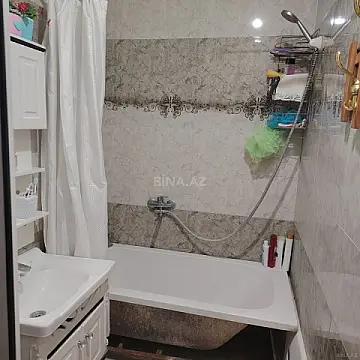 Satılır 3 otaqlı mənzil 82 m²