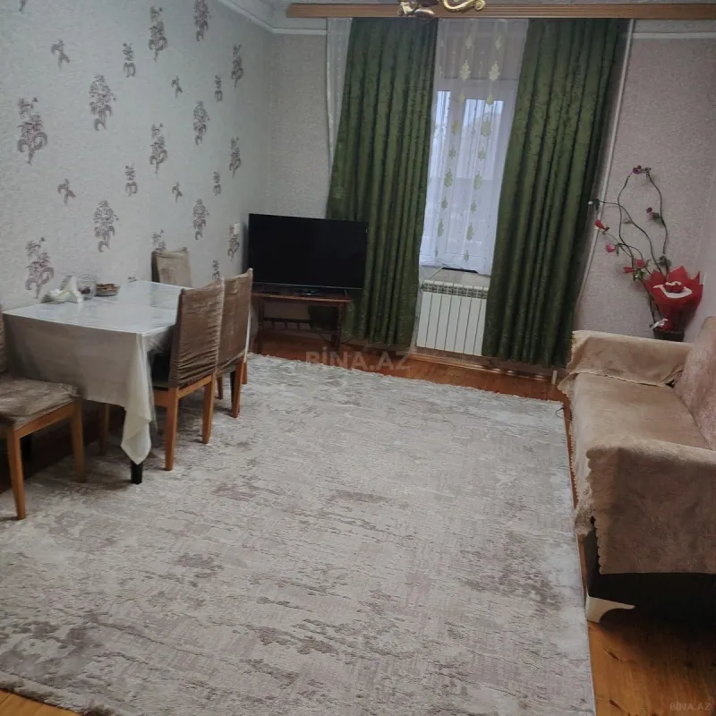 Satılır 3 otaqlı mənzil 82 m²