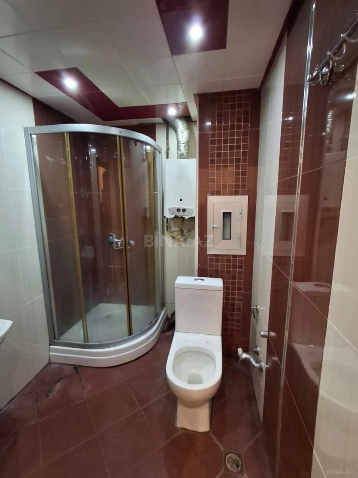 Satılır 1 otaqlı mənzil 42 m²