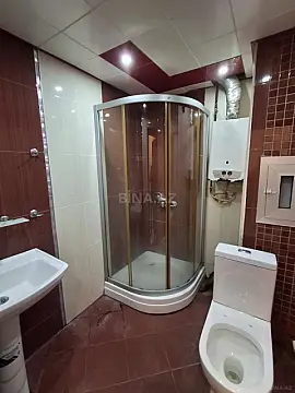 Satılır 1 otaqlı mənzil 42 m²