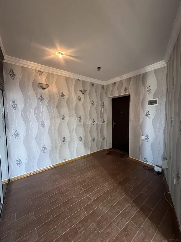 Satılır 2 otaqlı mənzil 98 m²