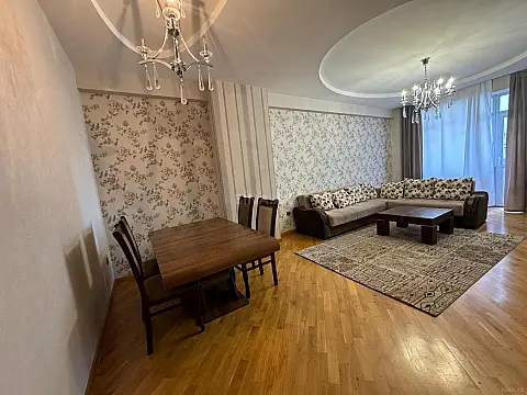 Kirayə verilir 2 otaqlı mənzil 100 m² — Bakı, Nizami 2 otaq 100.00 m²