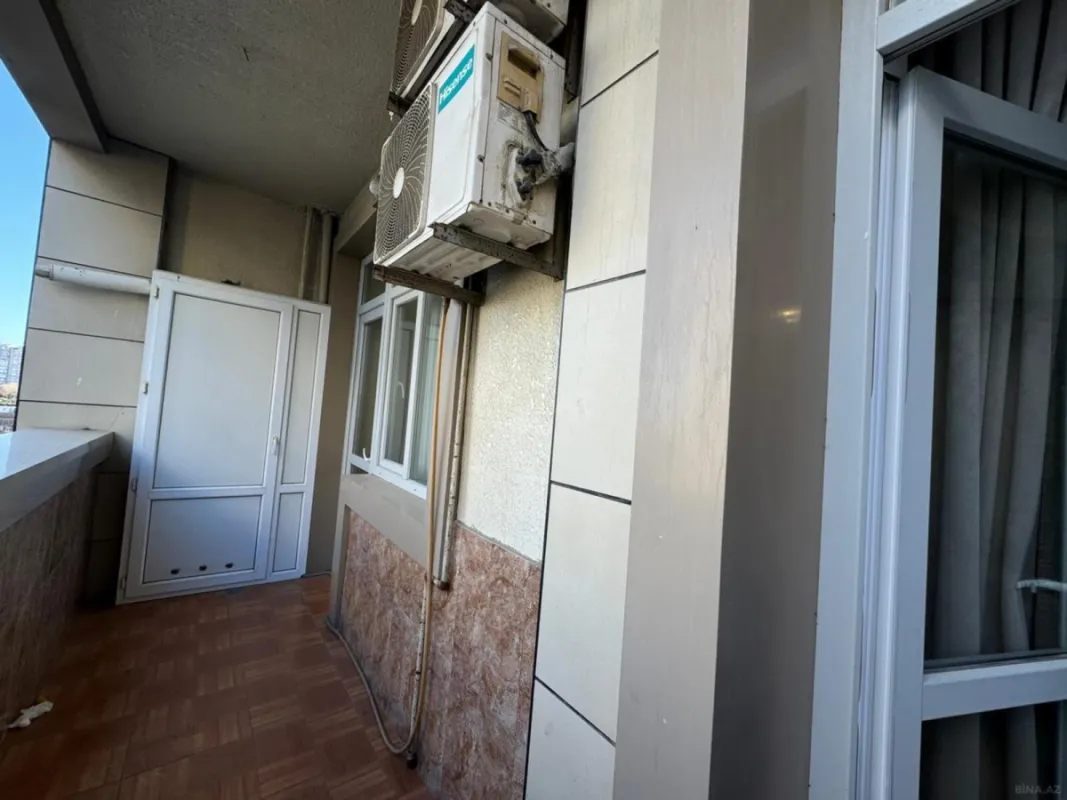 Kirayə verilir 2 otaqlı mənzil 100 m²