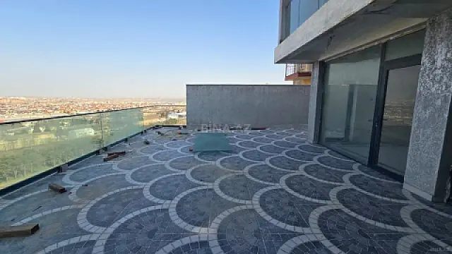 Satılır 10 otaqlı həyət evi 1000 m²