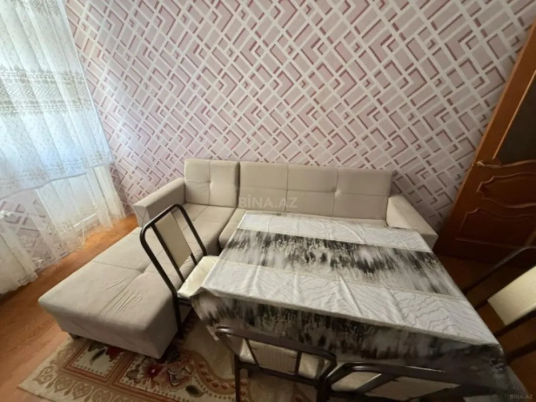Kirayə verilir 2 otaqlı mənzil 60 m²