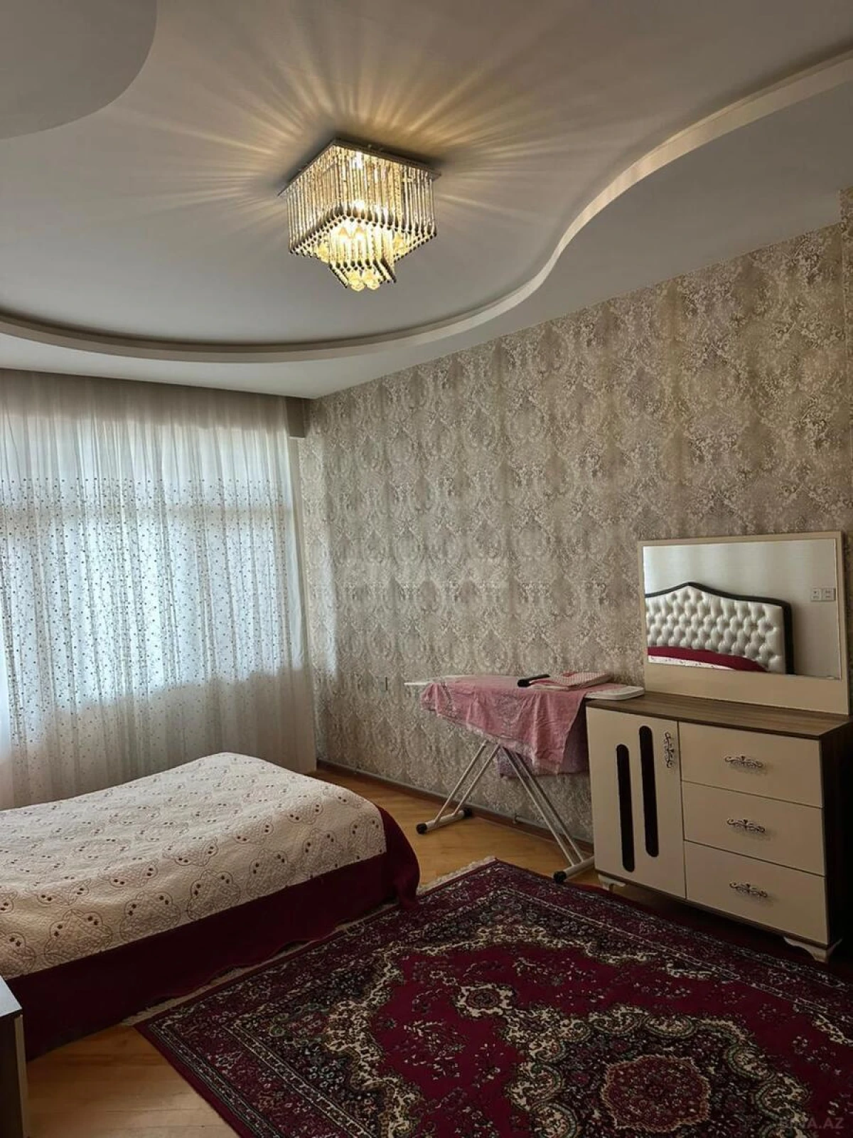 Kirayə verilir 2 otaqlı mənzil 85 m²