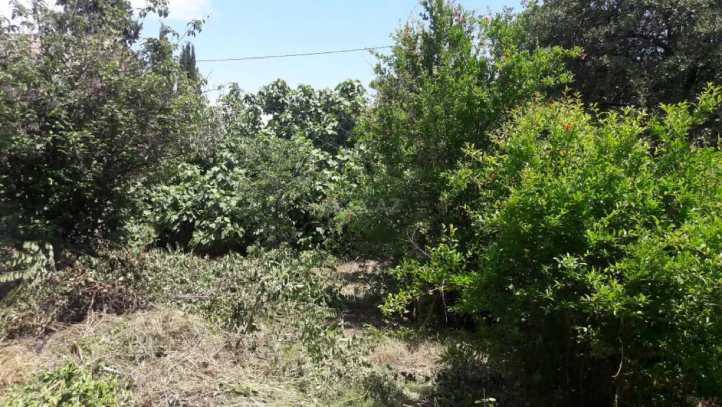 Satılır 6 otaqlı həyət evi 180 m²