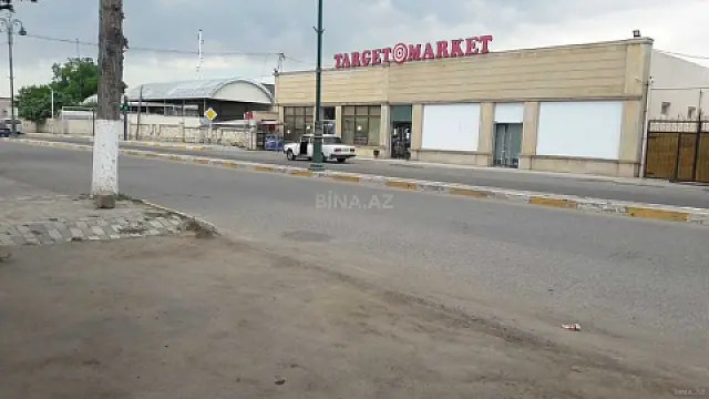 Satılır 6 otaqlı həyət evi 180 m²