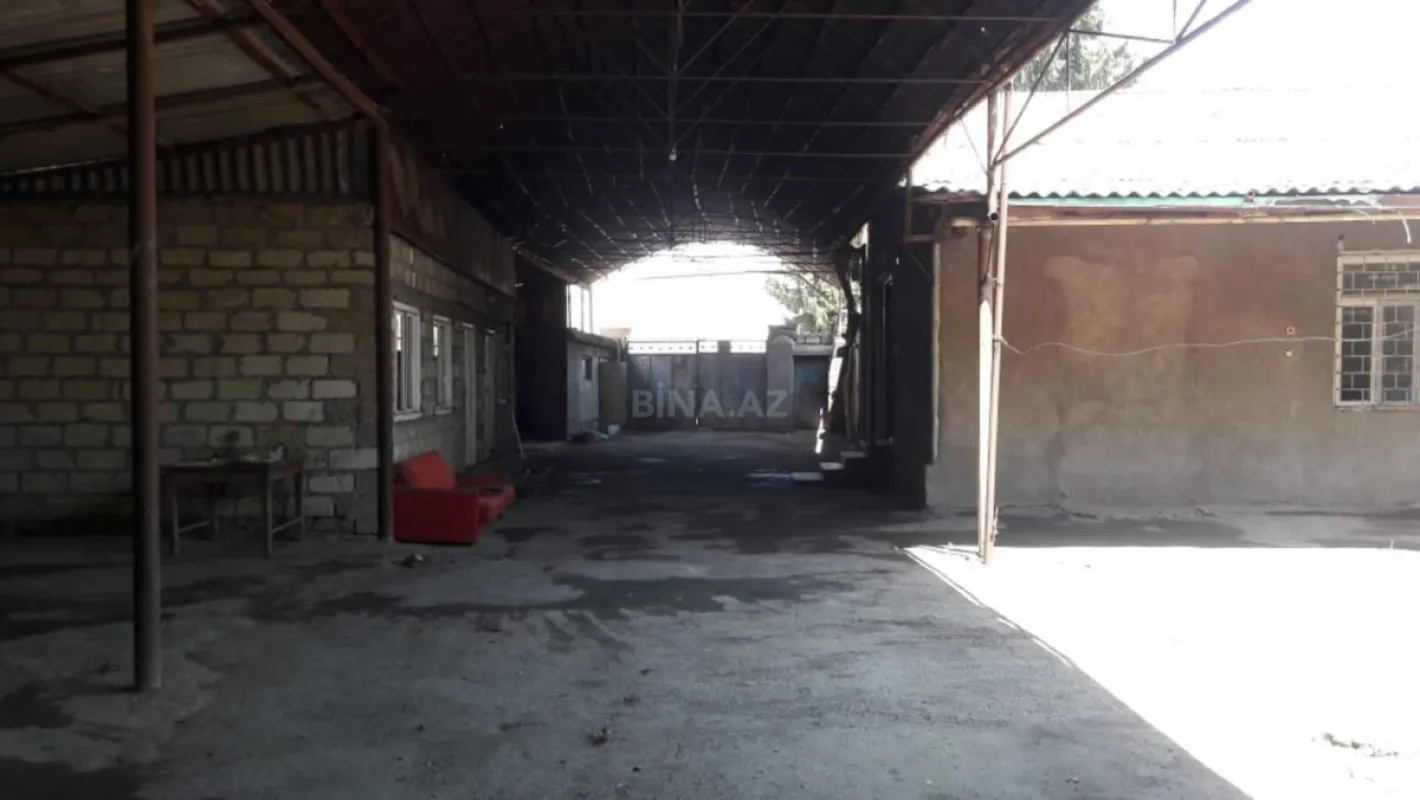 Satılır 6 otaqlı həyət evi 180 m²