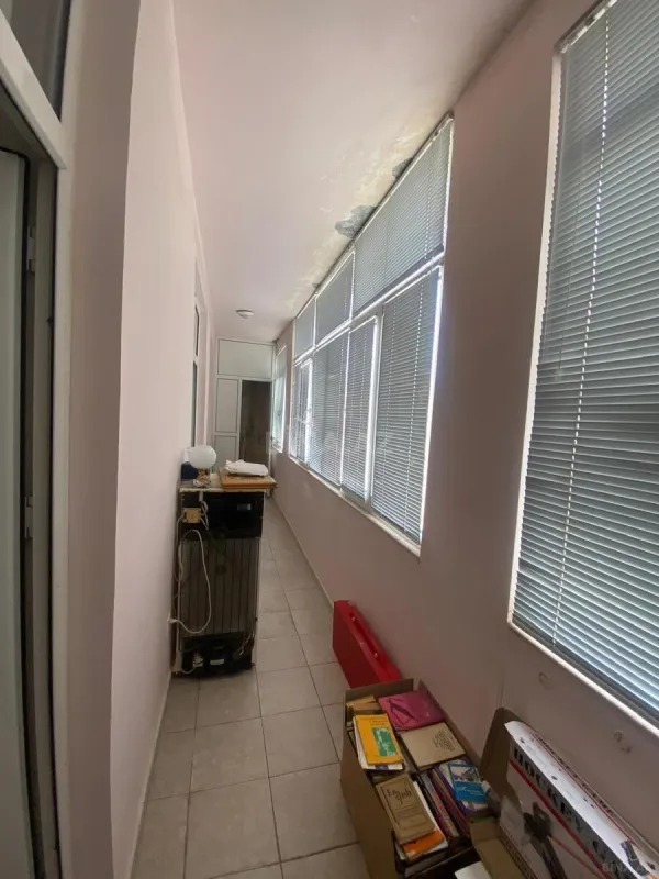 Satılır 4 otaqlı mənzil 165 m²