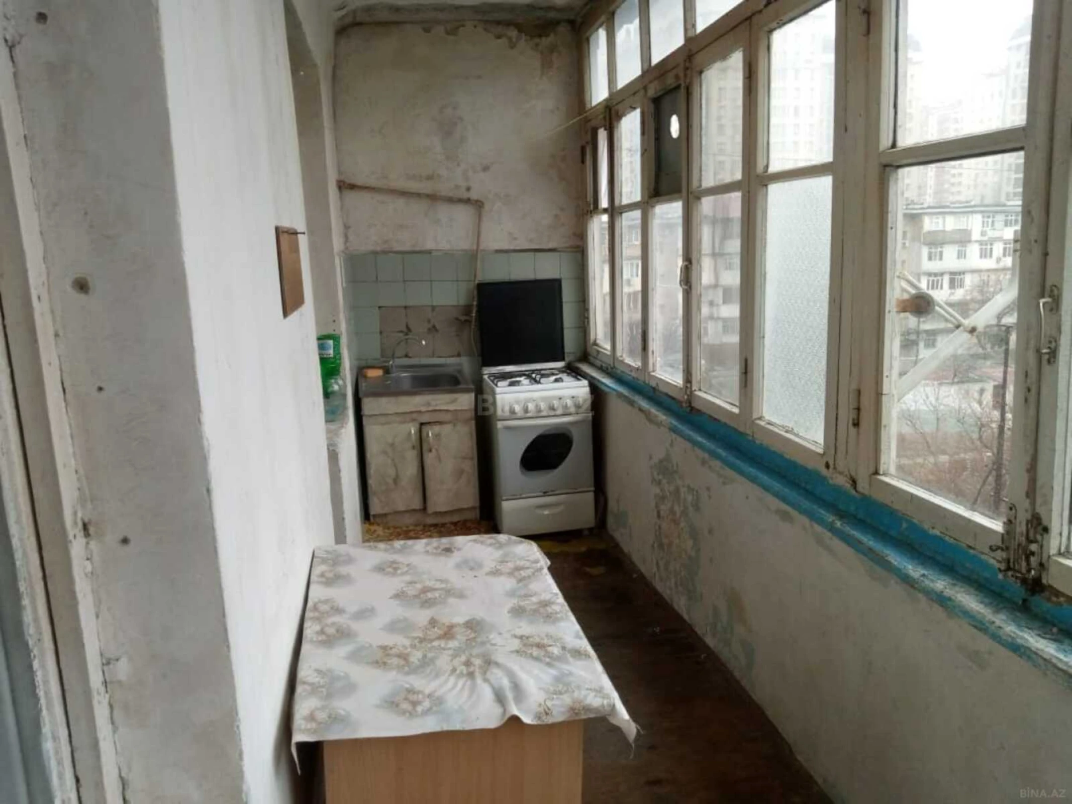 Satılır 1 otaqlı mənzil 42 m²