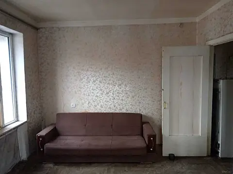 Satılır 1 otaqlı mənzil 42 m²