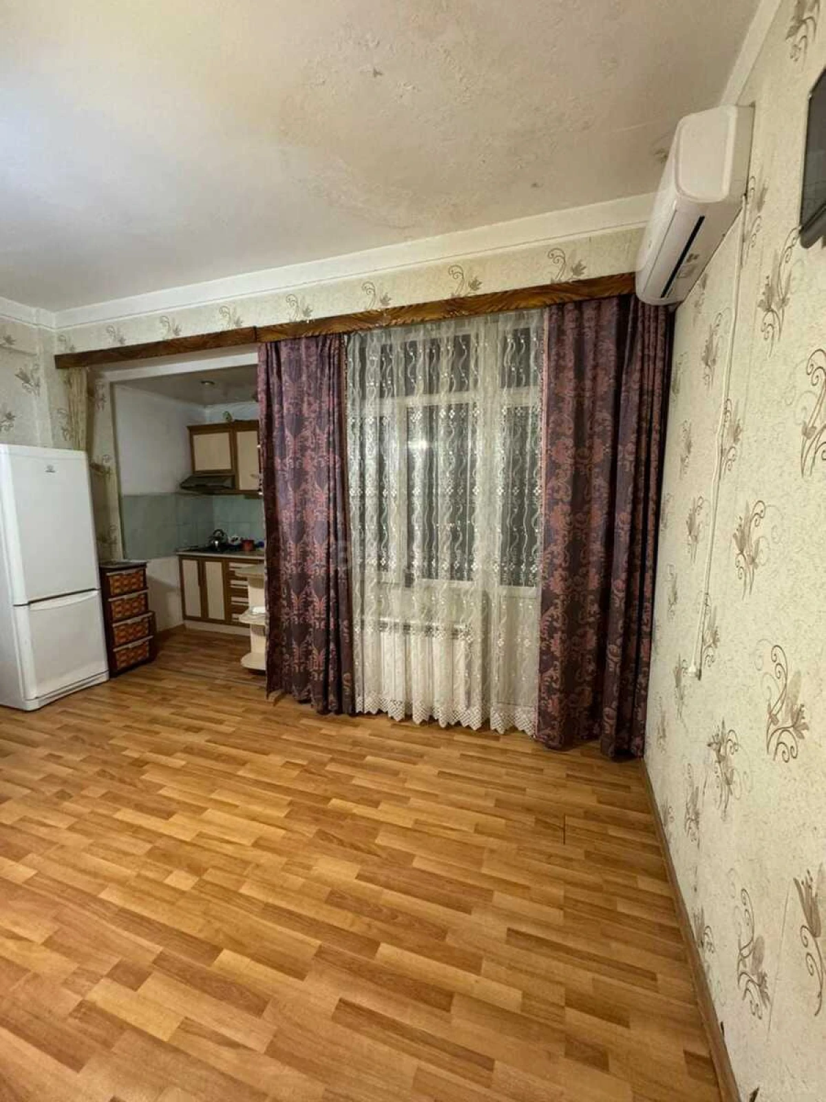 Kirayə verilir 2 otaqlı mənzil 75 m²