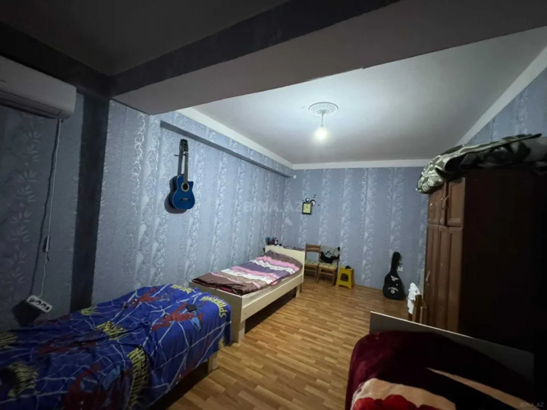 Kirayə verilir 2 otaqlı mənzil 75 m²