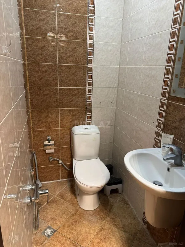 Kirayə verilir 3 otaqlı mənzil 108 m²