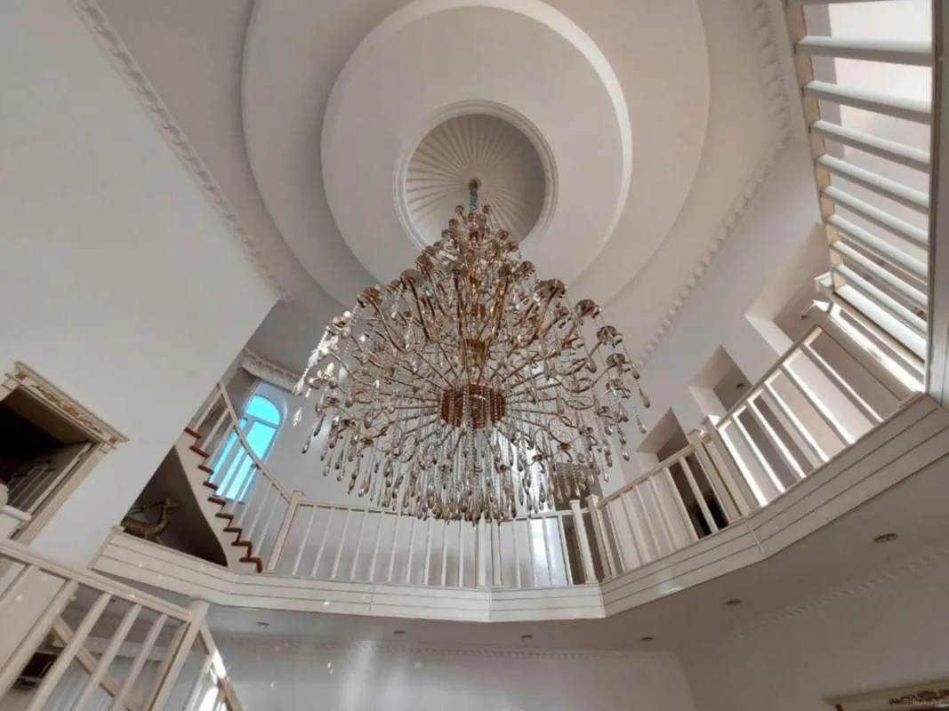 Satılır 8 otaqlı həyət evi 467 m²