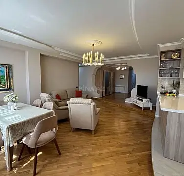 Satılır 3 otaqlı mənzil 119 m²