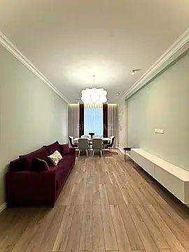 Satılır 3 otaqlı mənzil 117 m² — Bakı, 8-ci kilometr 3 otaq 117.00 m²