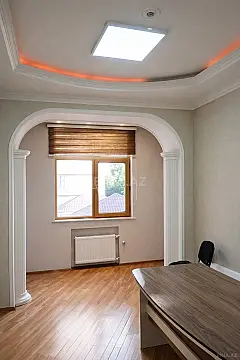Satılır 4 otaqlı mənzil 128 m²