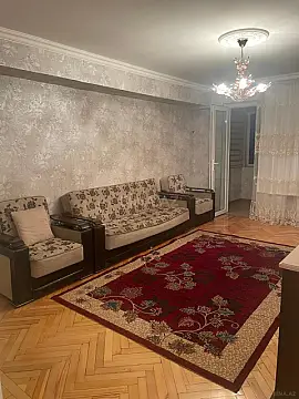 Kirayə verilir 2 otaqlı mənzil 70 m²