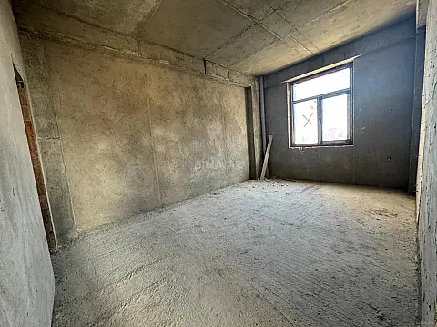 Satılır 3 otaqlı mənzil 111 m²