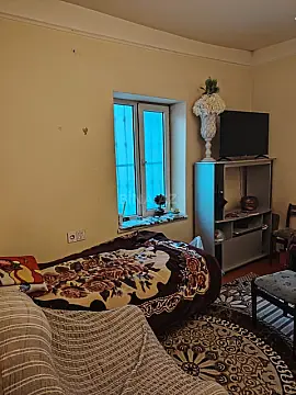 Kirayə verilir 2 otaqlı həyət evi 58 m²