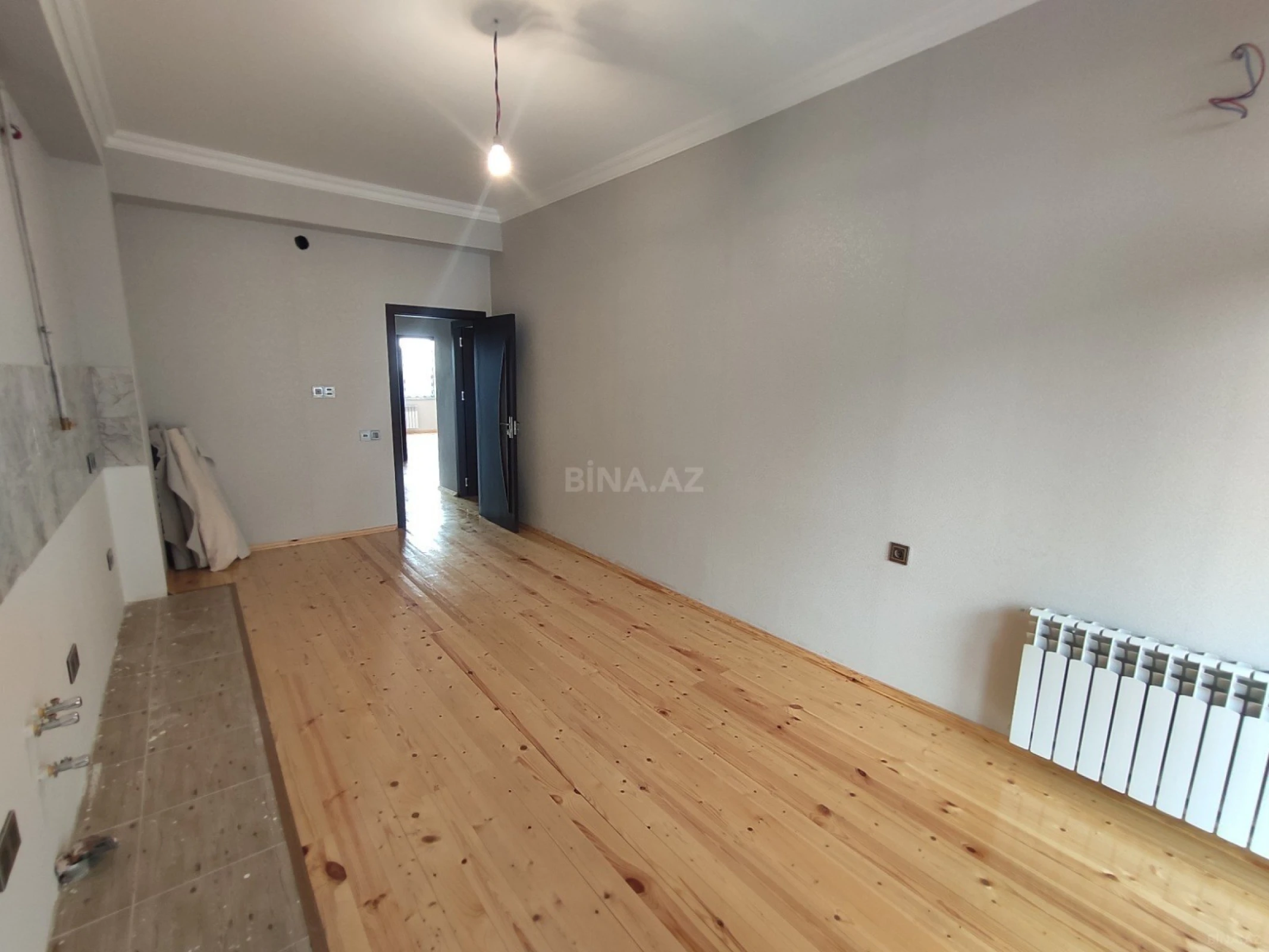Satılır 3 otaqlı mənzil 115 m²