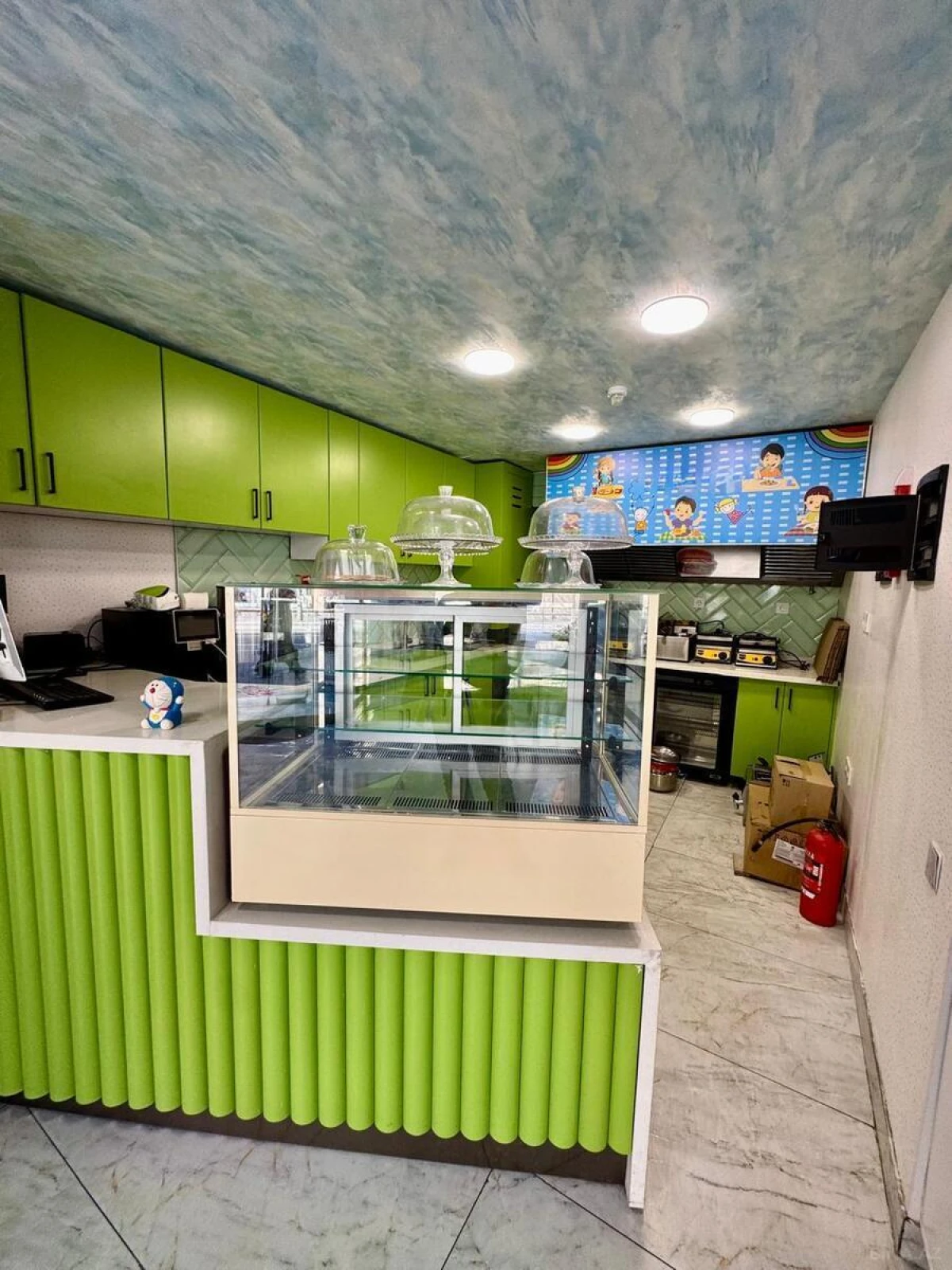 Kirayə verilir obyekt 130 m²