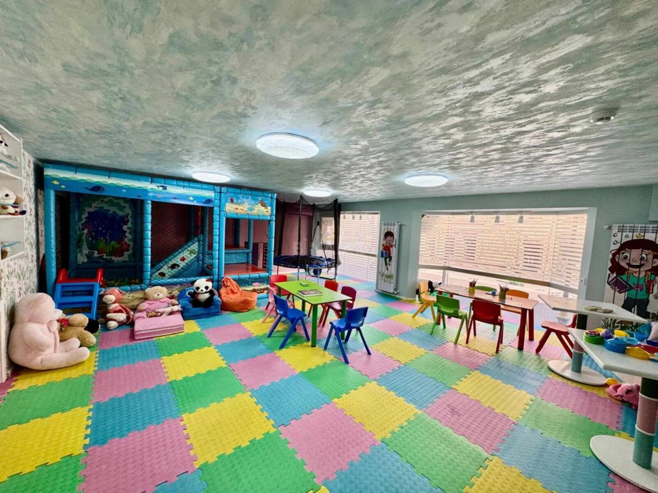 Kirayə verilir obyekt 130 m²