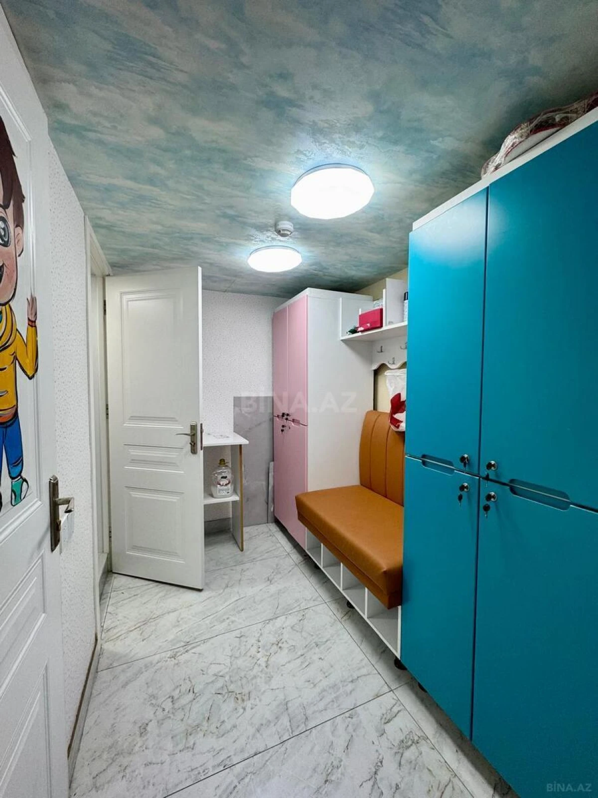 Kirayə verilir obyekt 130 m²