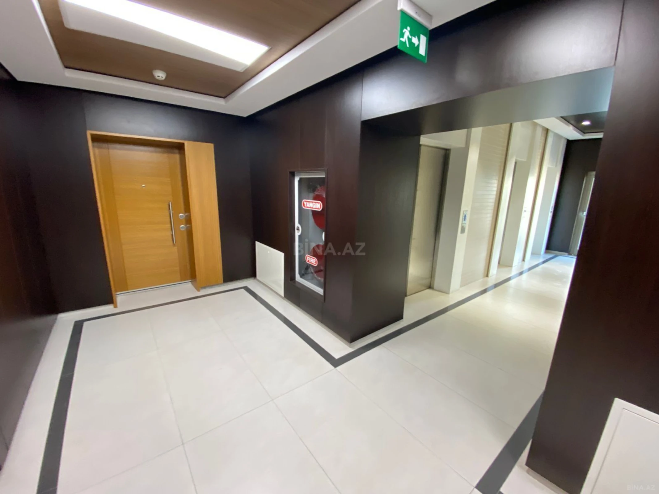 Kirayə verilir 4 otaqlı mənzil 201 m²